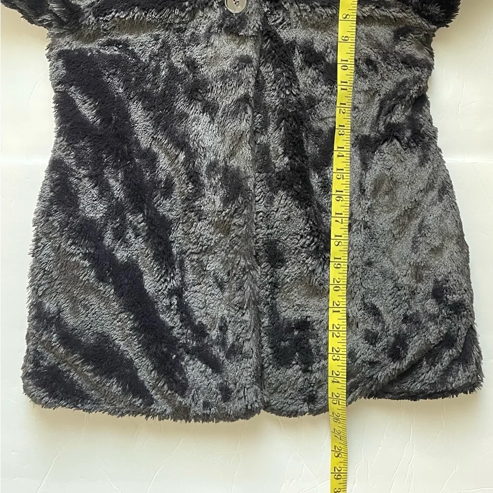 Patagonia Black Girls' Jacket - Picture 5 of 7